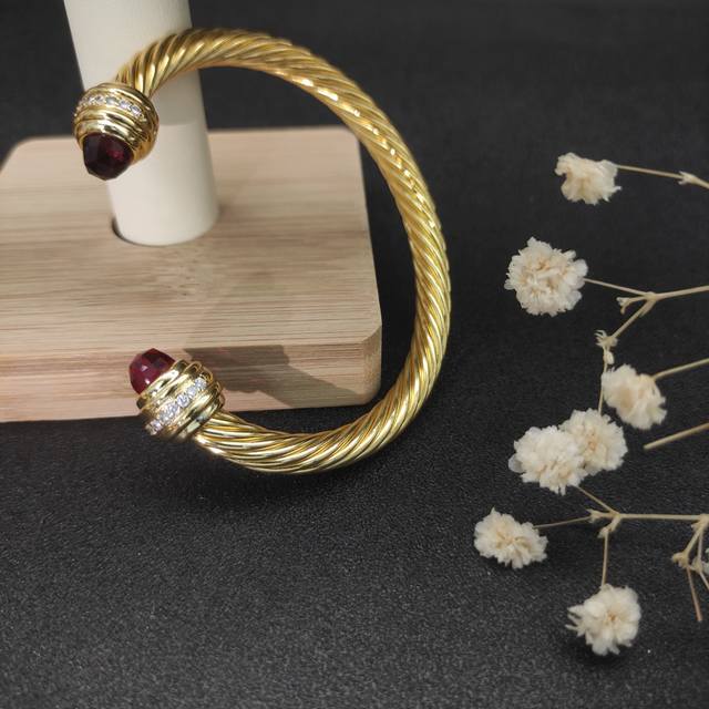 David Yurman 7Mm Gold Inlaid Stone Red Diamond Bracelet Recommended For Wrist Ci