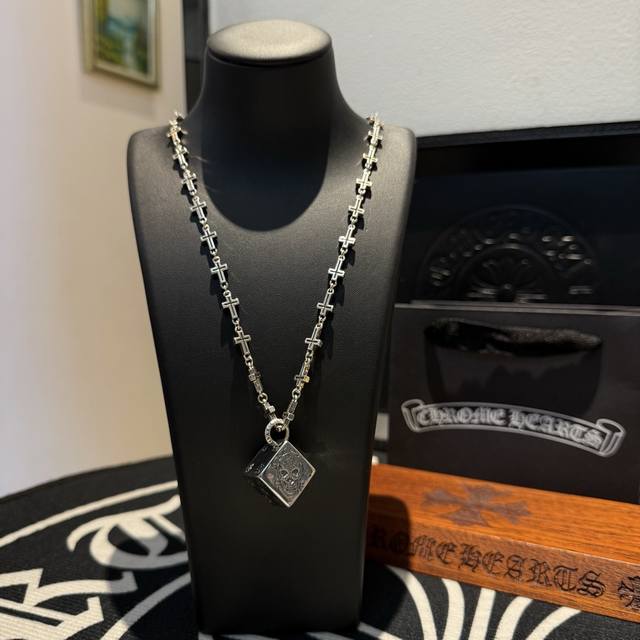 New Counter Quality Chrome Hearts Chrome Hearts Classic Retro Cross Necklace Dic