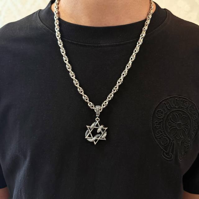 New Counter Quality Chrome Hearts Classic Cross Necklace Six-Pointed Star Snake