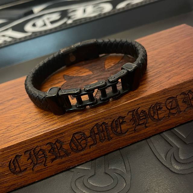 chrome He Rts Chrome Hearts Classic Leather Bracelet Genuine Mold Trendy Fash