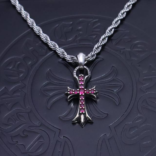 2025Fashion Recommendation Chrome Hearts Necklace Twisted Chain Is Very Cool