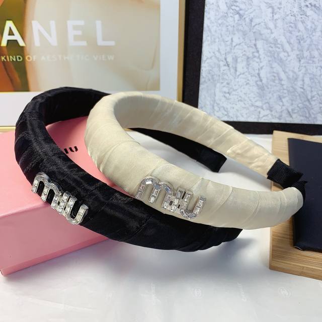 miumiu Miu Miu Miumiu Headband Organza Logo Light Luxury Style Headband Tempe