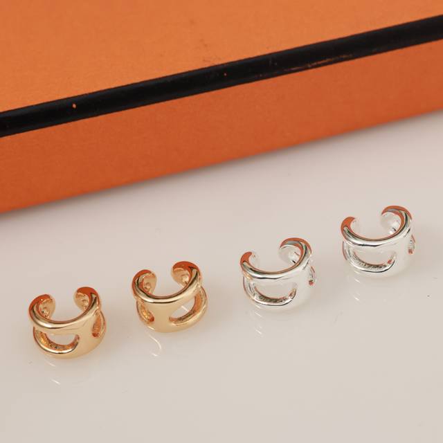 hermes Hermes Diamond-Free Ear Clips, 18K White Gold With Logo, Hermes Earrin