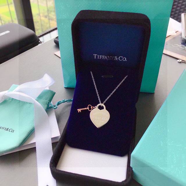 tiffany Tiffany Love Brand Key Necklace Heart-Shaped Pendant Gift Best Gift B