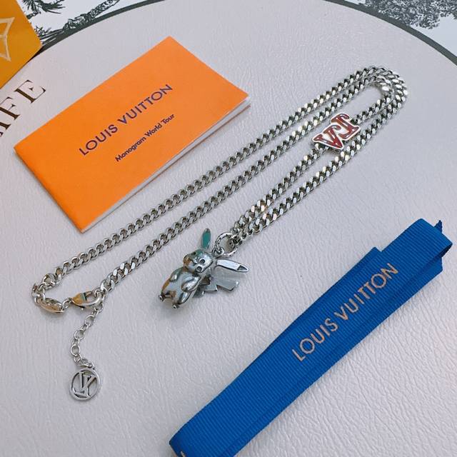 Louis Vuitton Lv Necklace Original Goods Counter New Model Open Mold Retro Trend