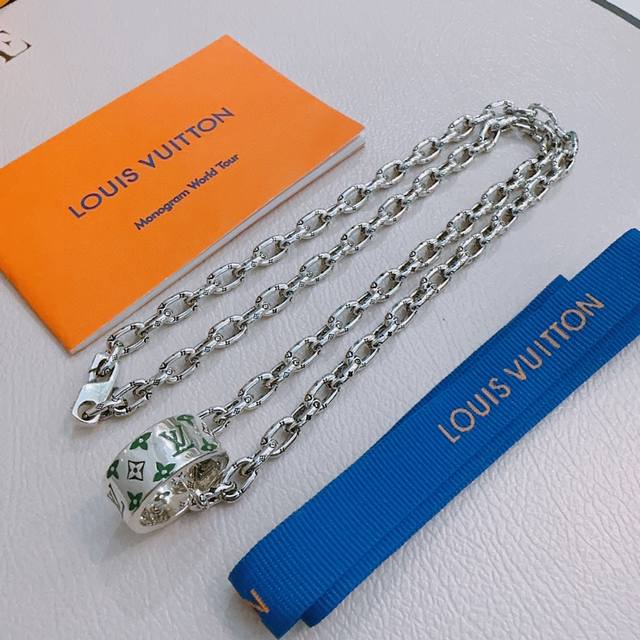 Louis Vuitton Lv Necklace Original Goods Counter New Model Open Mold Retro Trend