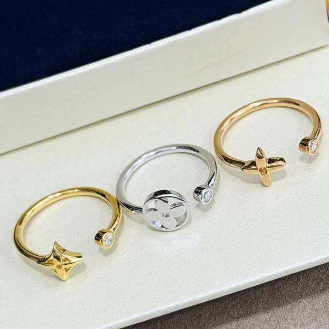 Three-In-One Ring Set A4843 Donkey's New Four-Leaf Clover Open Ring The Top Dazz