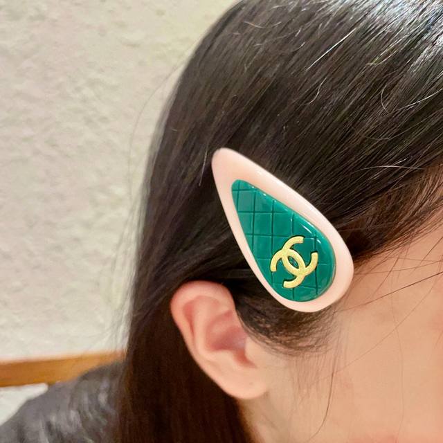 Chanel Diamond Double C Hairpin