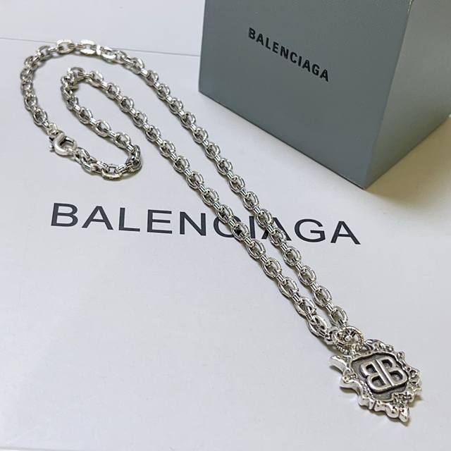 Original Goods New Product Balenciaga Necklace Balenciaga New Necklace Counter C