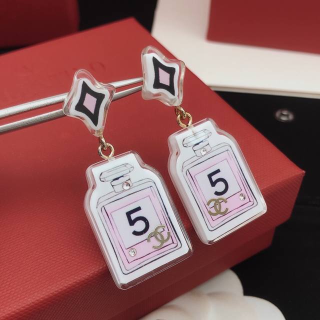 No.Xed0927Perfume Bottle Earrings Chanel24C Jewelry Reincarnation Fashion Barbie