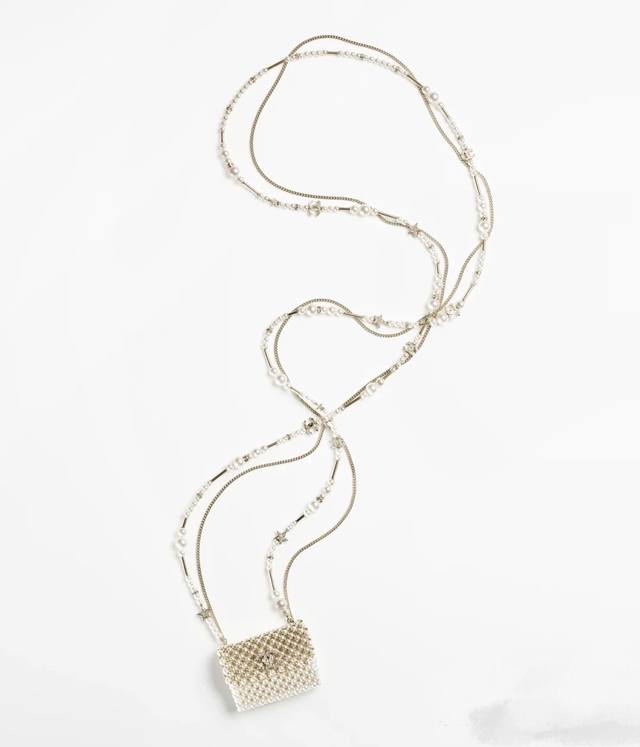 chanel Hand-Woven Pearl Crossbody Small Bag Seeing This Series Of Beautiful T