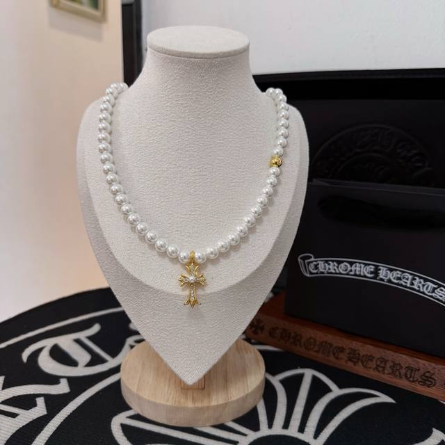 Chrome Hearts Xmikimoto Co-Branded Cross Necklace The Recent Popular Pearl Serie