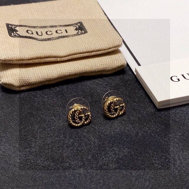 New Gucci Small Earrings Are Simple And Versatile, Low-Key And Luxurious Small D
