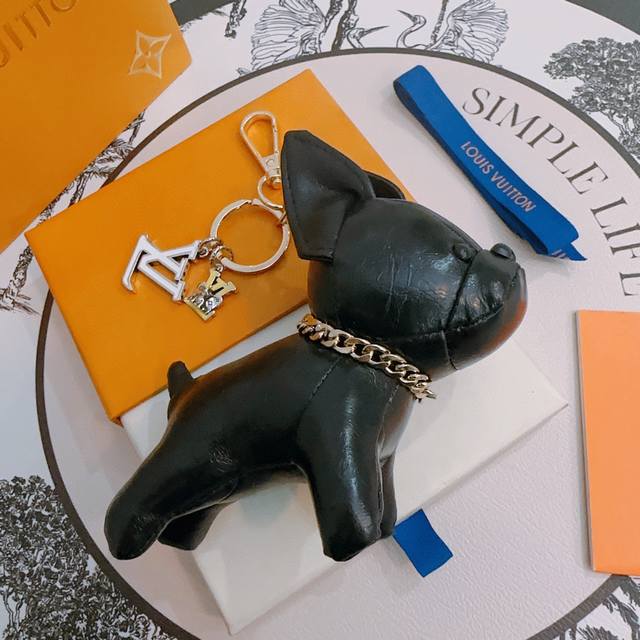 New Product Release Lv Keychain Lv Bag Buckle Latest Model Bag Pendant With High