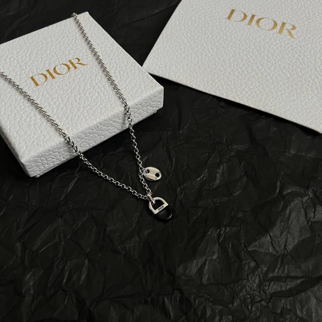 dior Dior Necklace Selected Original Consistent Brass Material Sweet Temperam