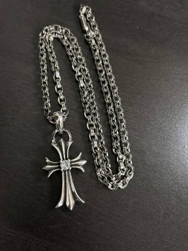 Chrome Heart Cross Letter White Diamond Necklace