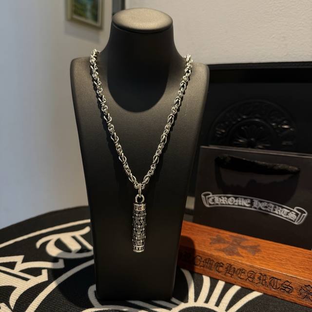 New Counter Quality Chrome Hearts Chrome Hearts Classic Retro Multi-Element Neck