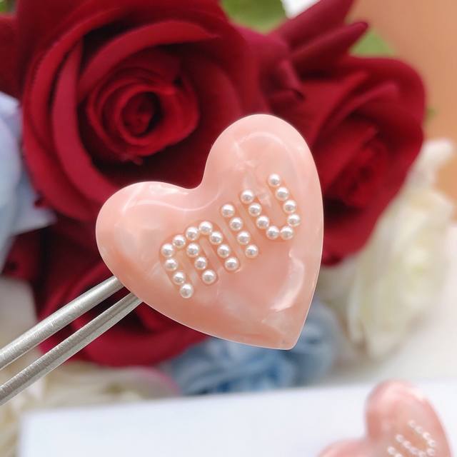 No. Med0009 Miumiu Miu Miu Latest Love Earrings Consistent Z Batch Brass Materia