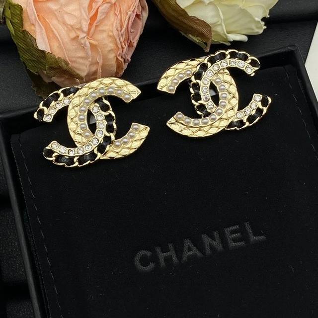 Batch Of Popular Goods, Fast Delivery. The Same Style As Mrs. Fang In Chanel Cou