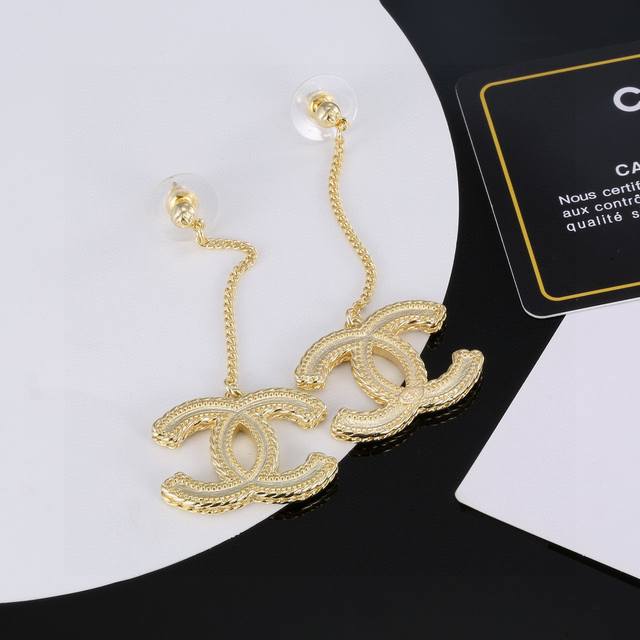 chanel Chanel Earrings Are The Hottest Item, The Most Classic Style, No One E