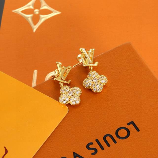 Seiko Version Louis Vuitton Earrings Are Made With Exquisite Craftsmanship To Cr