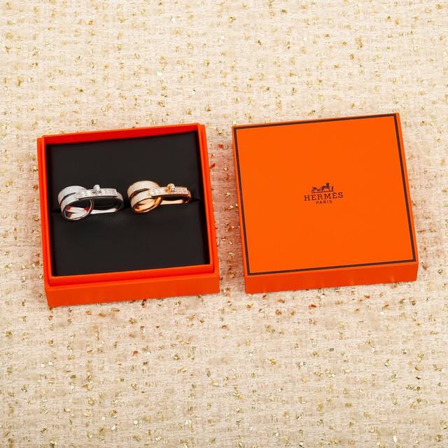 208883 Our Products Can Be Customized With 18K Real Gold And Real Diamonds. W