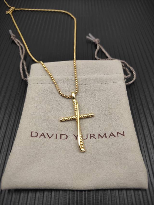david Yurman Gold Cylindrical Cross Necklace Chain Thickness 2Mm Length 45+5C