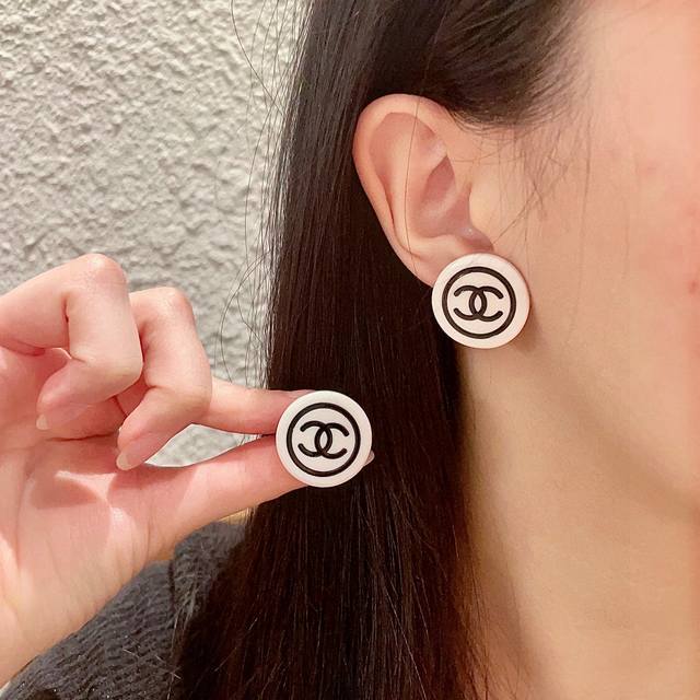 Chanel Round Double C Earrings