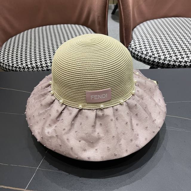 fendi Fendi Summer New Pearl Hat Women's Versatile Knitted Breathable Outdoor