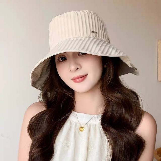 chanel Chanel 2025 Summer New Striped Bow Hat Female Casual Versatile Fisherm