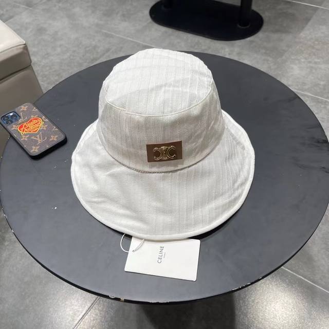 celine Celine Spring And Summer New Style Fisherman Hat Canvas Hat High-End C