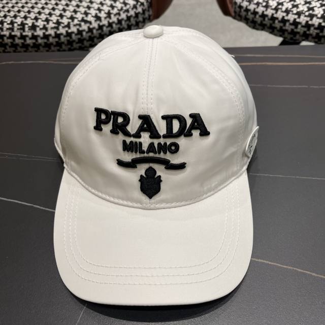 prada Prada Early Spring New Big Brand Baseball Cap Classic Style Unisex