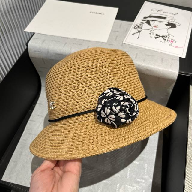 chanel Chanel New Top Hat Original Small Basin Hat Straw Hat Head Circumferen
