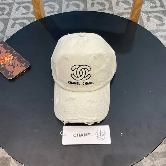 Chanel New Baseball Cap Chanel Classic Simple Fashion Casual Design