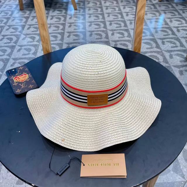 burberry Burberry's New Chanel Holiday Style Wide Brim Hat Straw Hat Travel E