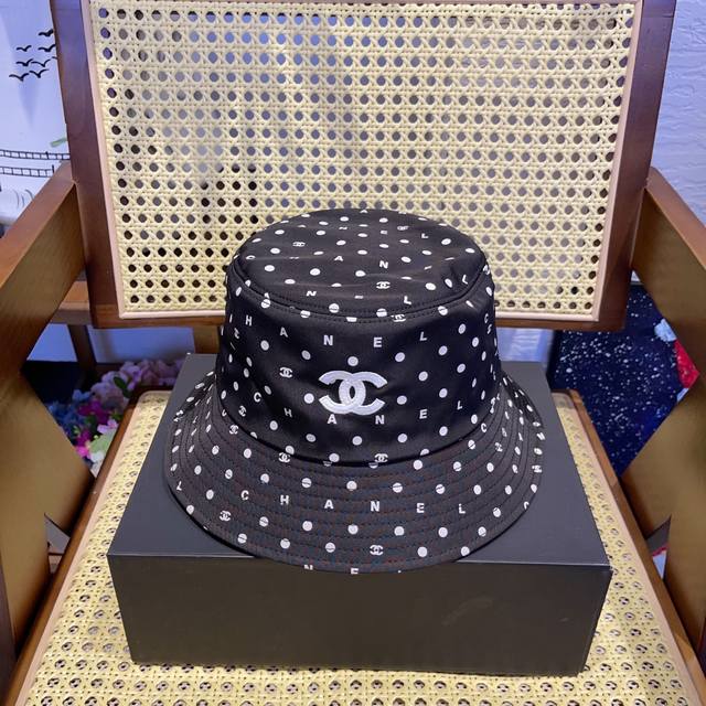 Running Volume Xiaochan's New Polka Dot Baseball Cap Sweet And Gentle Design ~ V