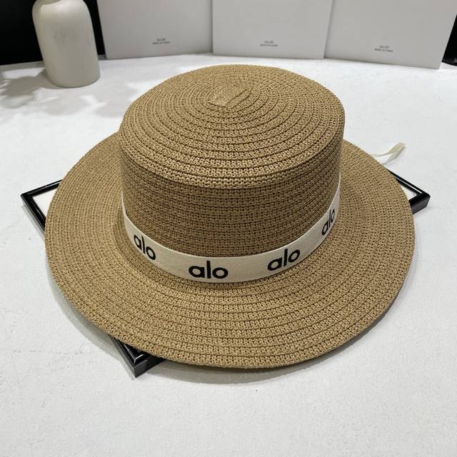 Special Price With Dust Bag All 2025 New Straw Flat Top Beach Hat Straw Hat Must