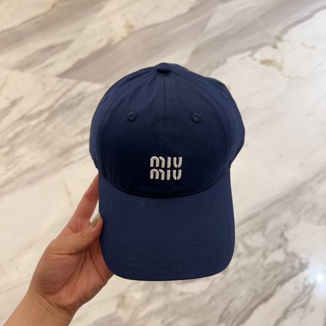 miumiu Miu Miu New Order Model Embroidered Baseball Cap Big Brand Model Super