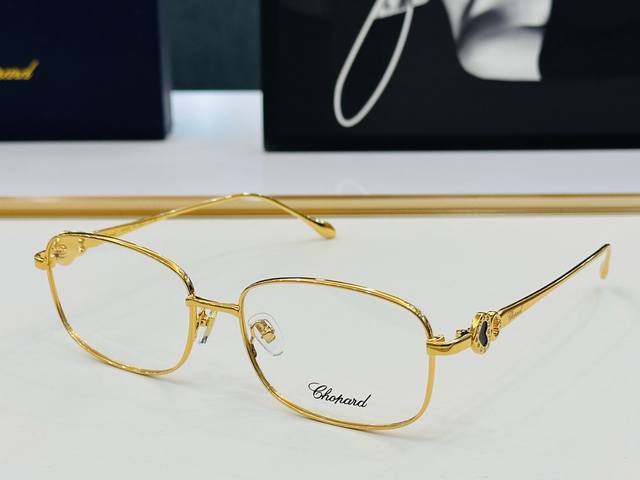 Original Chopard Model: Vchg983 Size 58 Port 17-145 Modern And Stylish Design L