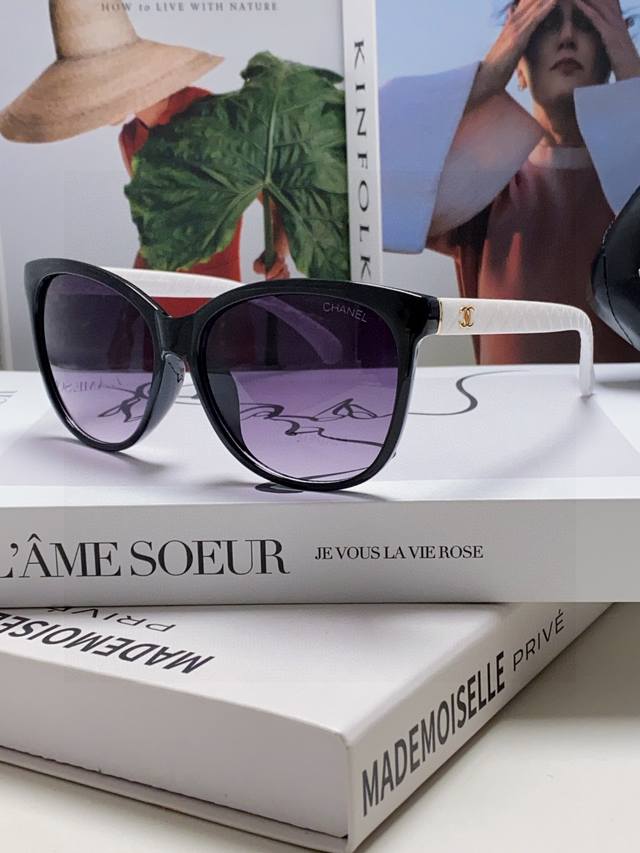 chanel Chanel 2025 New Retro Cat-Eye Letter-Inserted Heart-Shaped Feet Intern