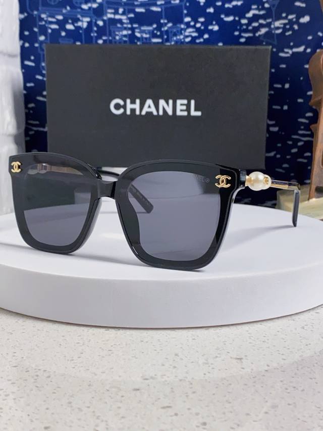 chanel Chanel 2025 New Double C Pearl Temple Sunglasses Sunglasses Plain Hd L