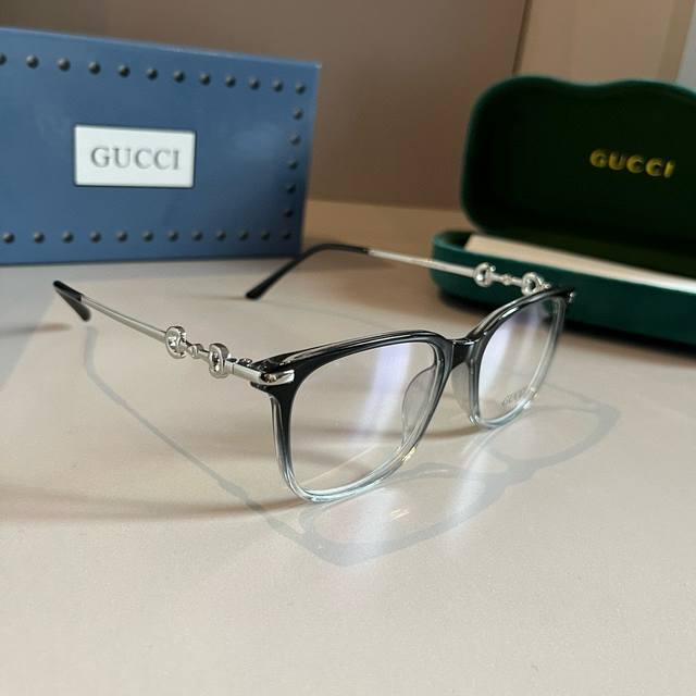 gucci New Optical Glasses For Men And Women