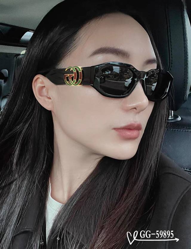 Italian Gucci-Gucci . Polaroid Resin High-Definition Lens . Tr Frame-Lightweight