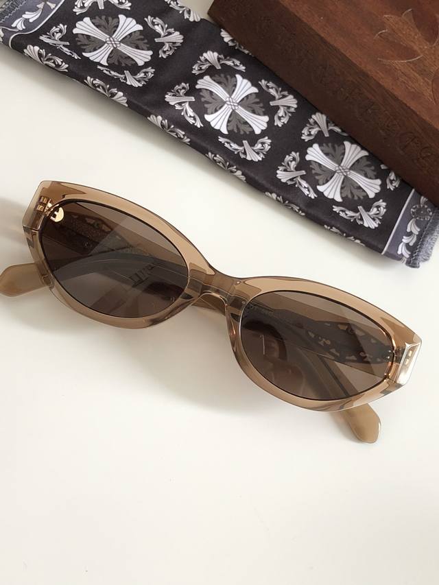 Tea Color European And American Narrow Frame Heart-Moving At First Sight Color M