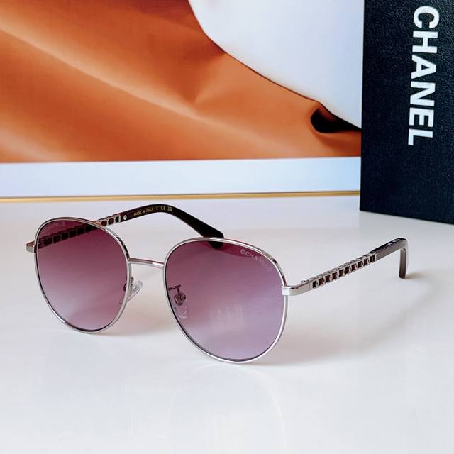 chane* Model Ch5560Q Size 54 Ports 18-145