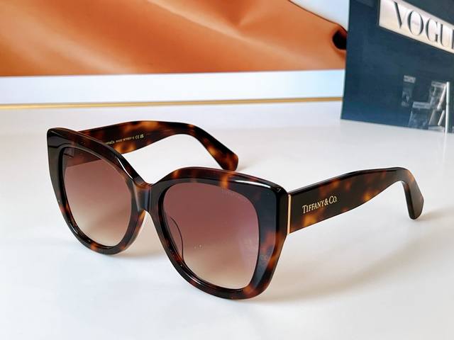 tiffany&Co. Model Tf5023 Size 56 Ports 17-145