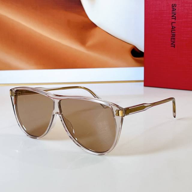 saint Lauren* Model: Sl731 Size 56 Mouth 5 145