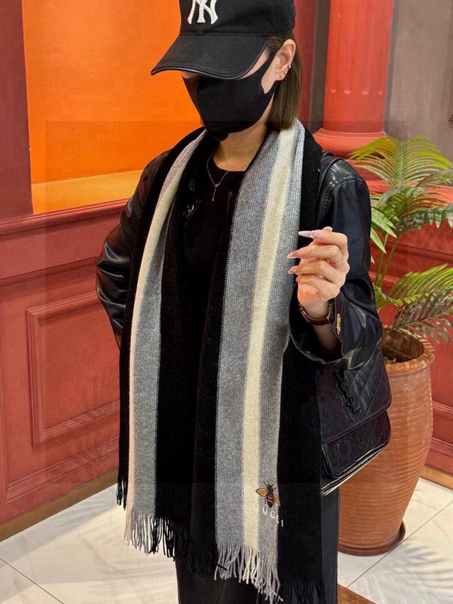 Unisex 100% Pure Cashmere Gucci High-End Cashmere Knitted Scarf Can Be Formal Or