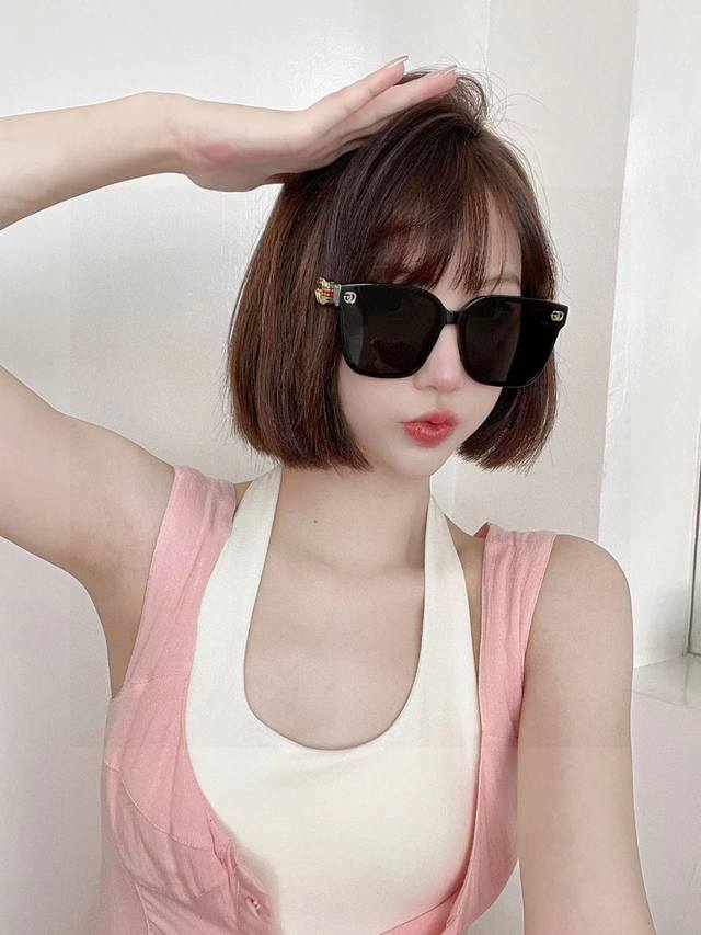 gucci Gucci 2025 Spring Latest Model Super Fresh Style Super Bright Version W