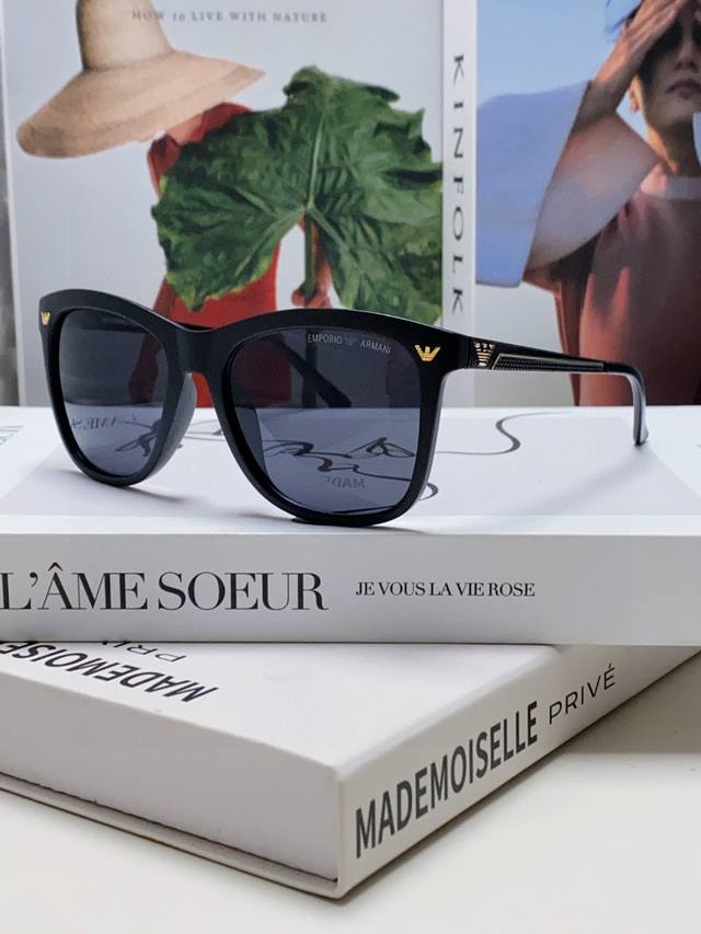 amaniarmani Men's And Women's Fashion Universal Original Shipment Internet Ce